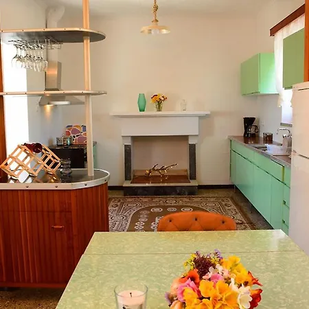 Nostalgia House Ithaca Anogi